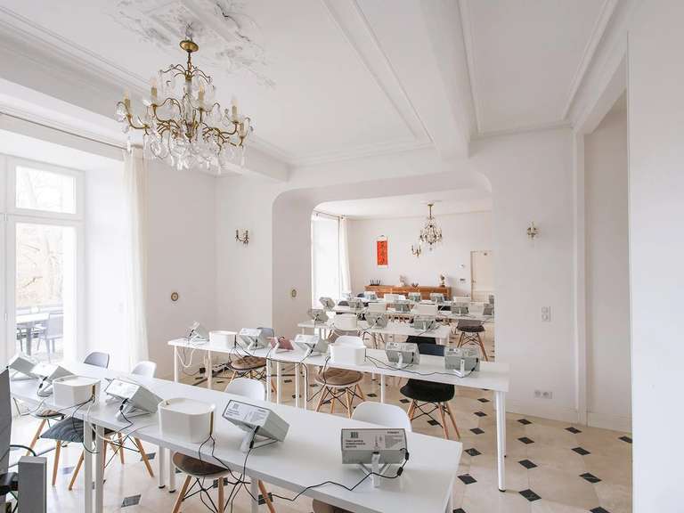 Château Villefranche-de-Lauragais - 12 chambres - 900m²