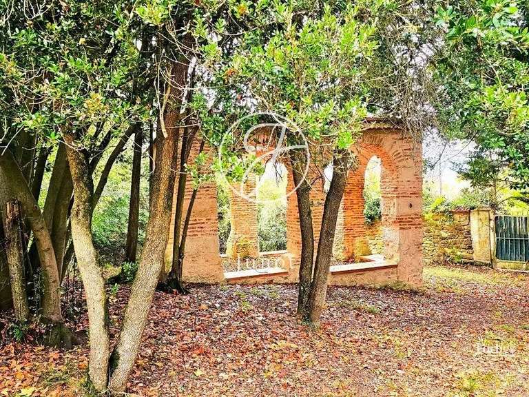 Château Villefranche-de-Lauragais - 12 chambres - 900m²