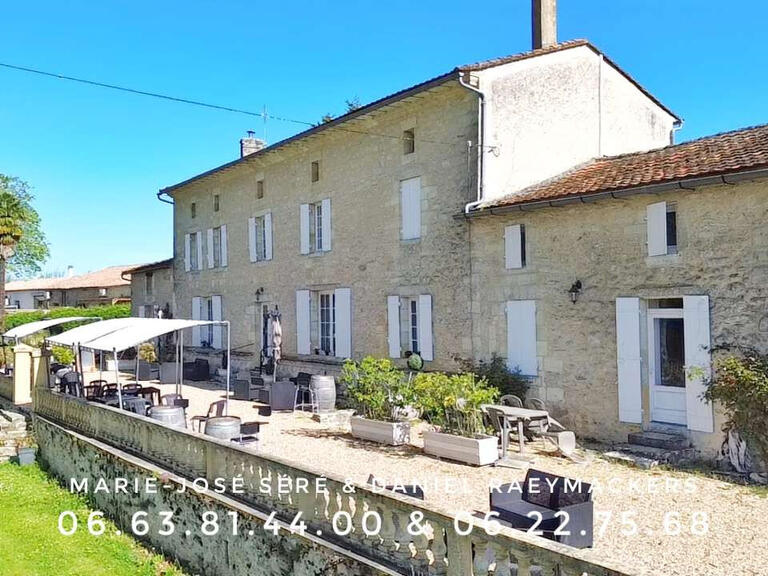 Propriété Villefranche-de-Lonchat - 14 chambres