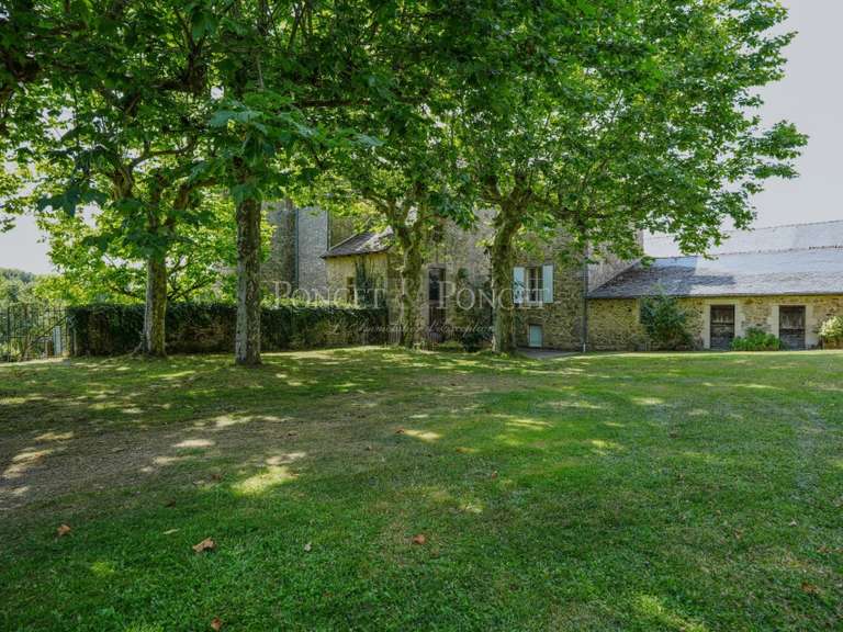 Château Villefranche-de-Rouergue - 7 chambres - 725m²