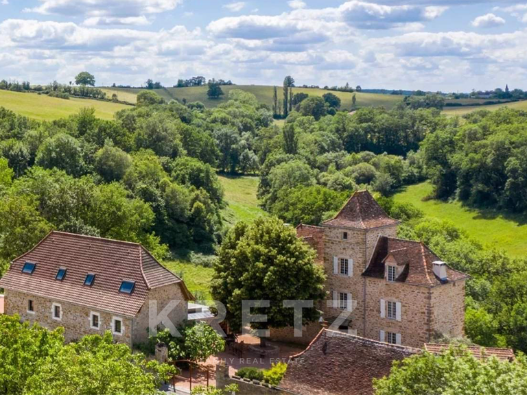 Maison Villefranche-de-Rouergue - 908m²