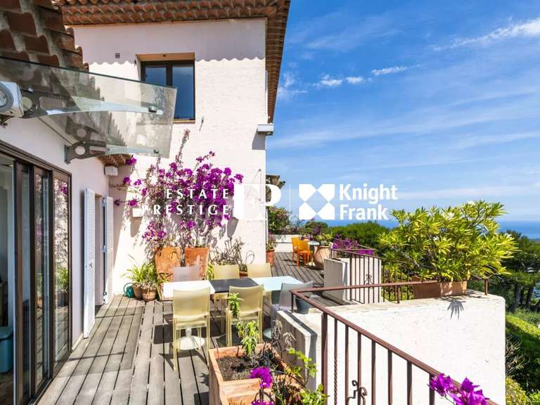 Apartment Villefranche-sur-Mer - 3 bedrooms - 111m²