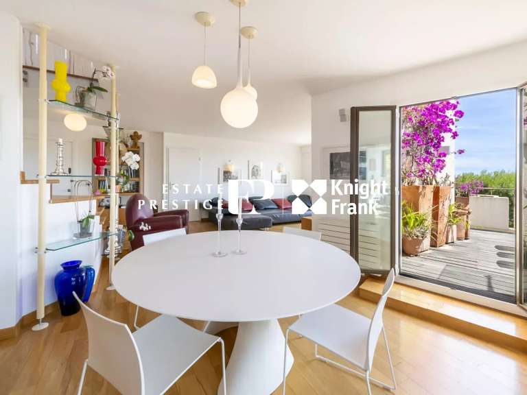 Apartment Villefranche-sur-Mer - 3 bedrooms - 111m²