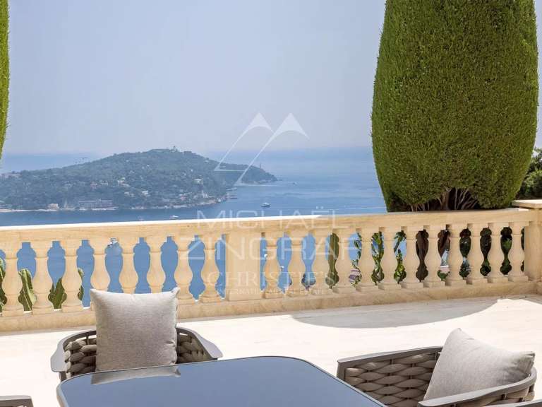 Appartement Villefranche-sur-Mer - 3 chambres - 190m²