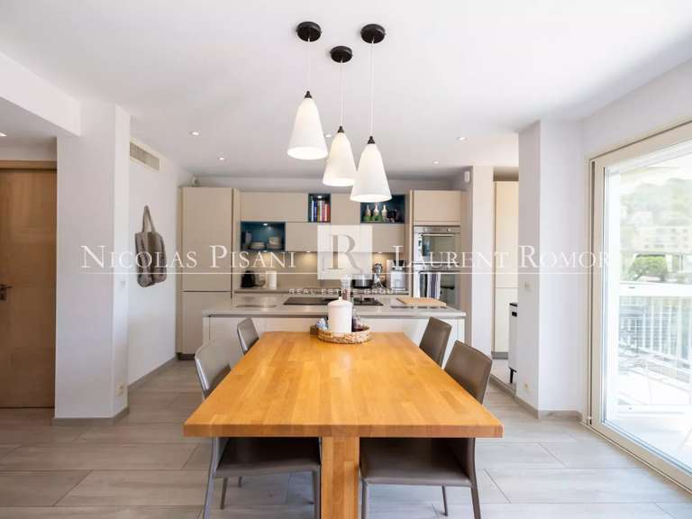 Appartement Villefranche-sur-Mer - 2 chambres - 79m²