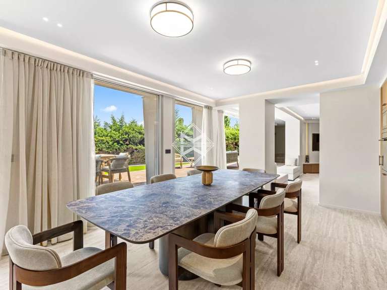 Appartement Villefranche-sur-Mer - 2 chambres - 114m²