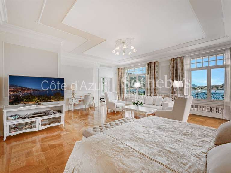 Château avec Vue sur mer Villefranche-sur-Mer - 6 chambres - 643m²
