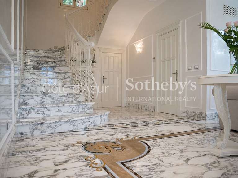 Château avec Vue sur mer Villefranche-sur-Mer - 6 chambres - 643m²