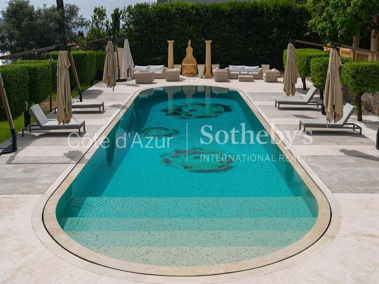 Château avec Vue sur mer Villefranche-sur-Mer - 6 chambres - 643m²