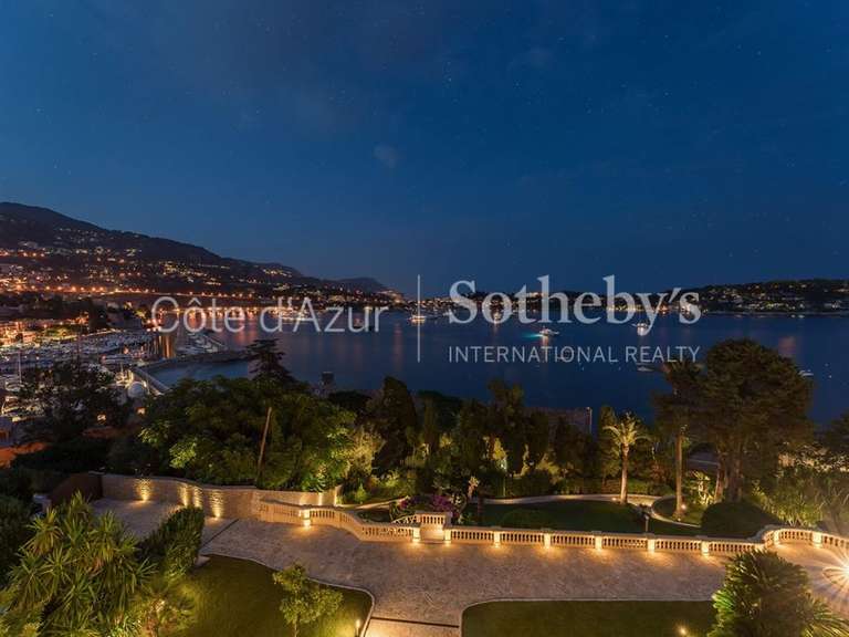 Château avec Vue sur mer Villefranche-sur-Mer - 6 chambres - 643m²