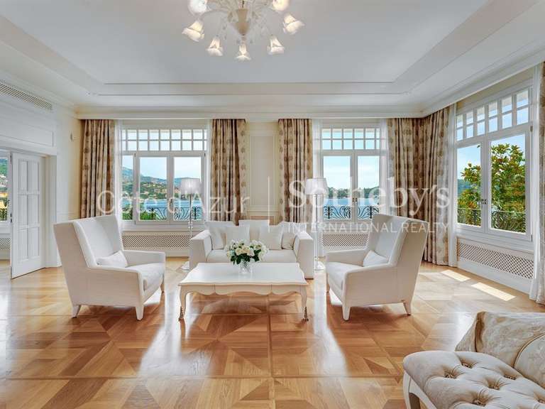 Château avec Vue sur mer Villefranche-sur-Mer - 6 chambres - 643m²