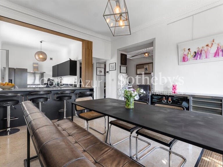 Maison Villefranche-sur-Mer - 4 chambres - 190m²