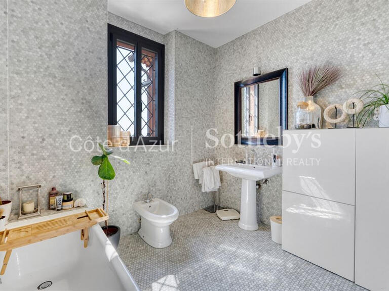 Maison Villefranche-sur-Mer - 4 chambres - 190m²