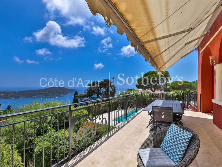 Maison Villefranche-sur-Mer - 6 chambres - 426m²