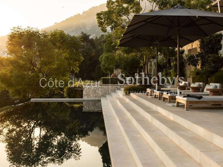 Maison Villefranche-sur-Mer - 7 chambres - 917m²