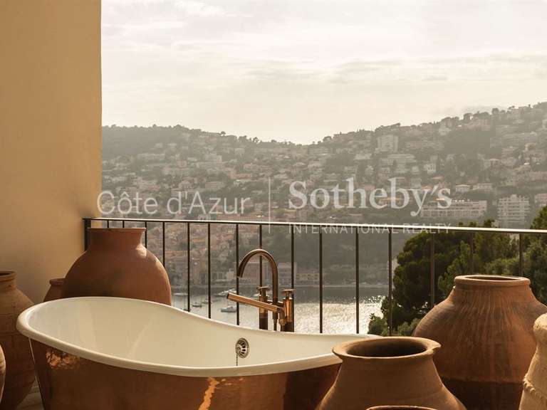 Maison Villefranche-sur-Mer - 7 chambres - 917m²