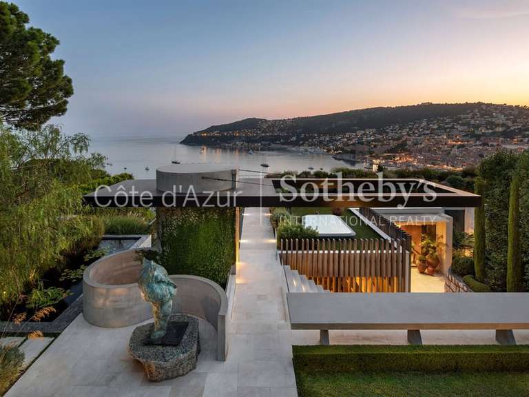 Maison Villefranche-sur-Mer - 7 chambres - 917m²