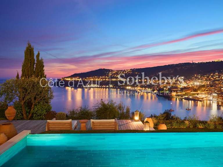 Maison Villefranche-sur-Mer - 7 chambres - 917m²