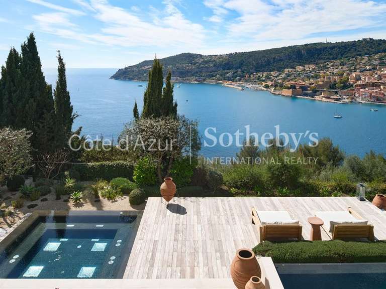 Maison Villefranche-sur-Mer - 7 chambres - 917m²