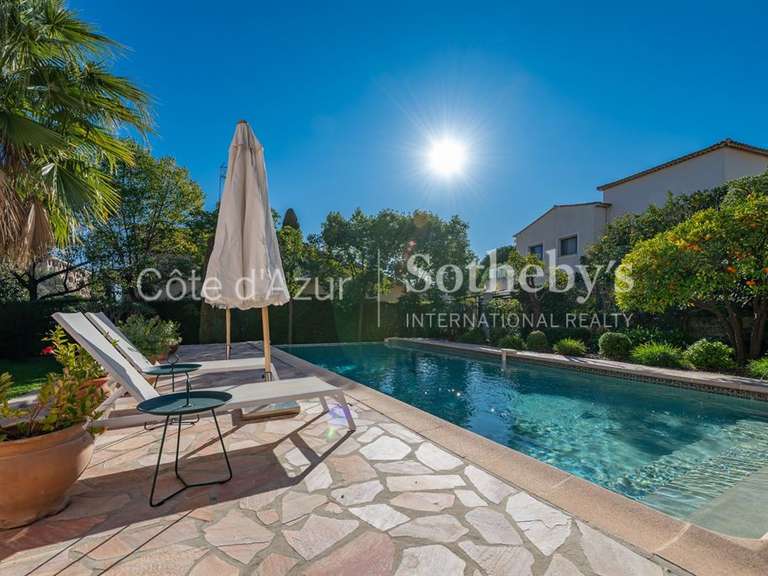 Maison Villefranche-sur-Mer - 3 chambres - 143m²