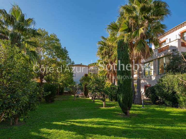 Maison Villefranche-sur-Mer - 3 chambres - 143m²