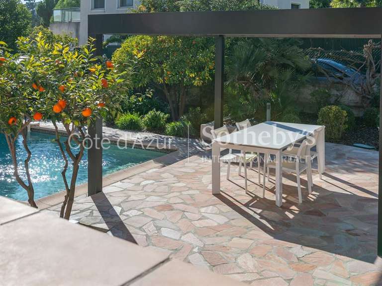Maison Villefranche-sur-Mer - 3 chambres - 143m²