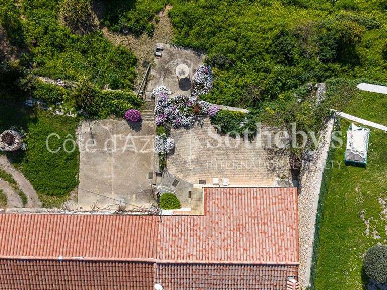 Propriété Villefranche-sur-Mer - 3 chambres - 200m²