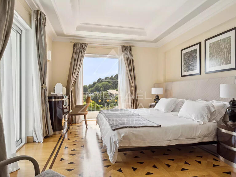 Villa Villefranche-sur-Mer - 6 bedrooms - 350m²