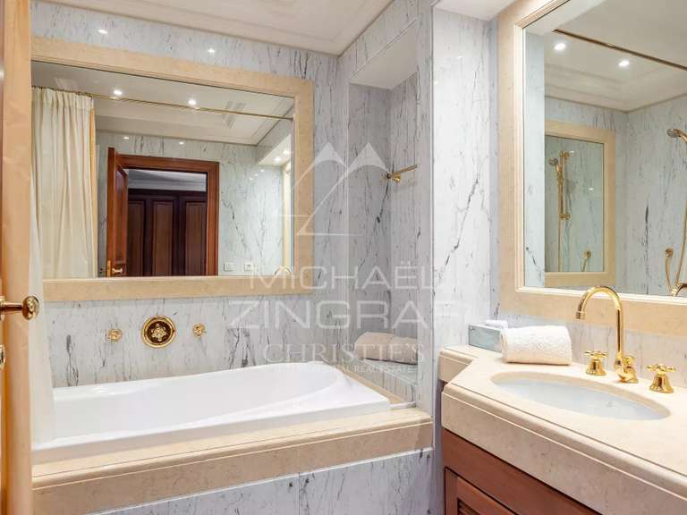 Villa Villefranche-sur-Mer - 6 chambres - 402m²