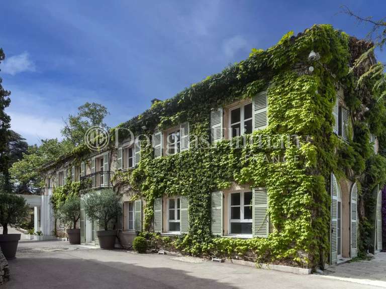Villa Villefranche-sur-Mer - 20 chambres - 1600m²