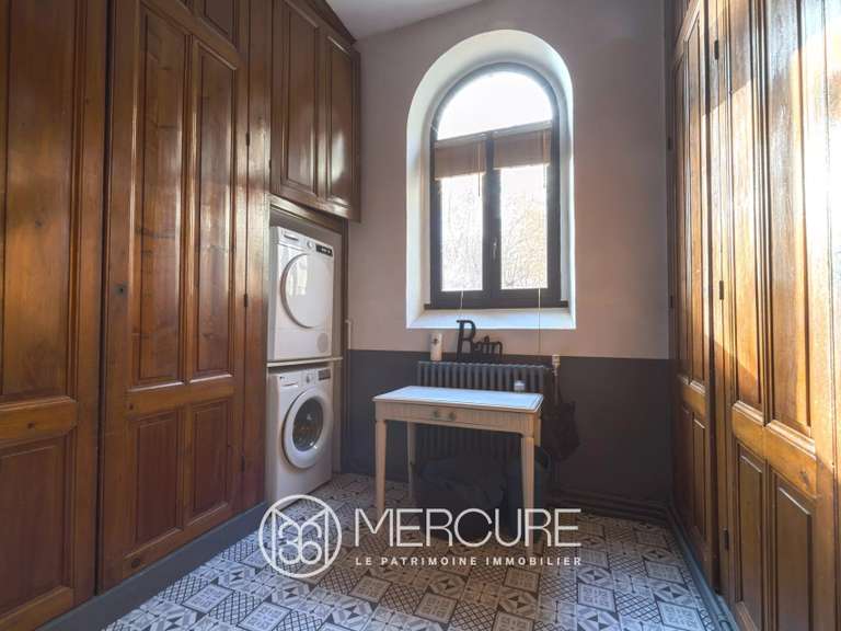 Appartement Villefranche-sur-Saône - 3 chambres - 280m²