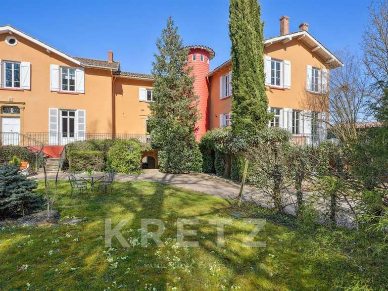 House Villefranche-sur-Saône - 5 bedrooms - 435m²