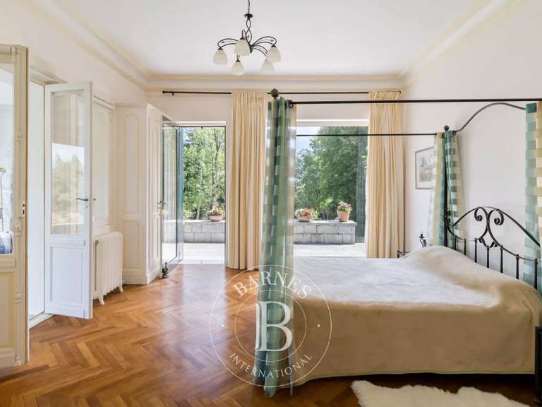 Maison Villefranque - 8 chambres - 550m²