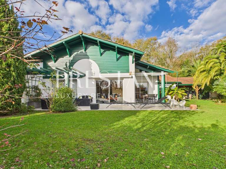 Maison Villefranque - 5 chambres - 240m²