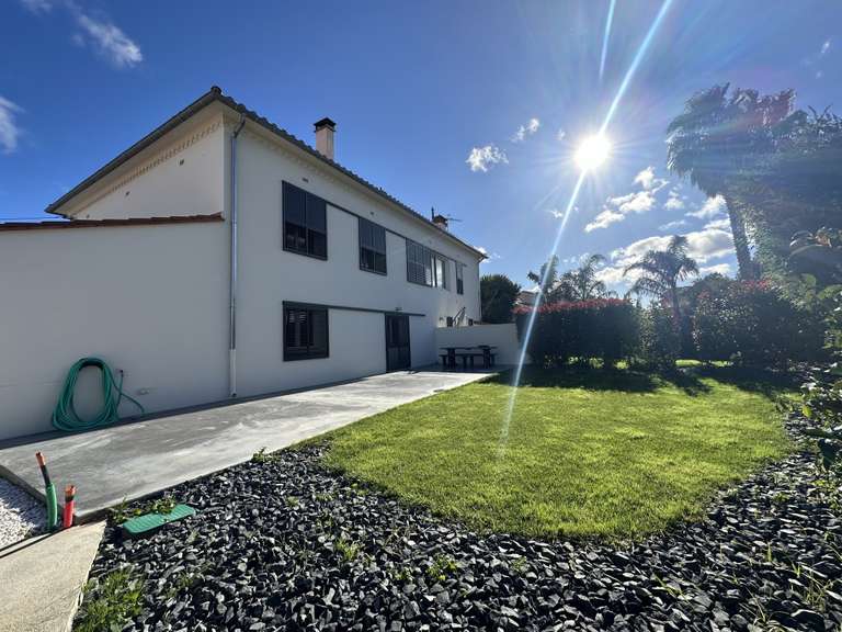 Maison Villelongue-de-la-Salanque - 7 chambres - 287m²