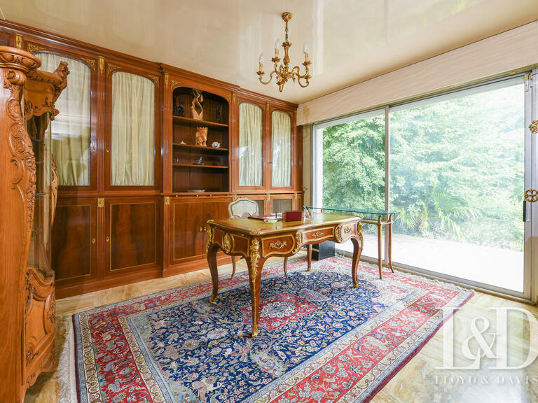 Maison Villemoisson-sur-Orge - 6 chambres - 310m²