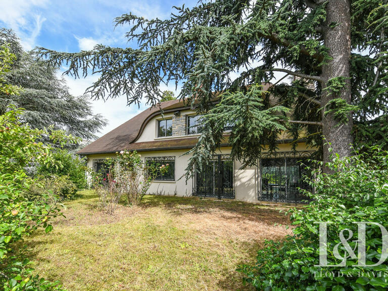 Maison Villemoisson-sur-Orge - 6 chambres - 310m²