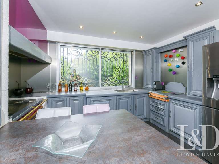 House Villemoisson-sur-Orge - 6 bedrooms - 310m²