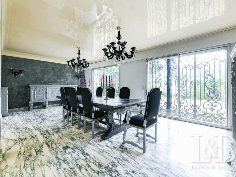 House Villemoisson-sur-Orge - 6 bedrooms - 310m²