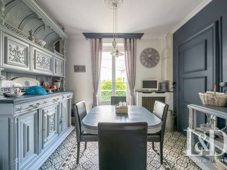 Maison Villemoisson-sur-Orge - 6 chambres - 200m²