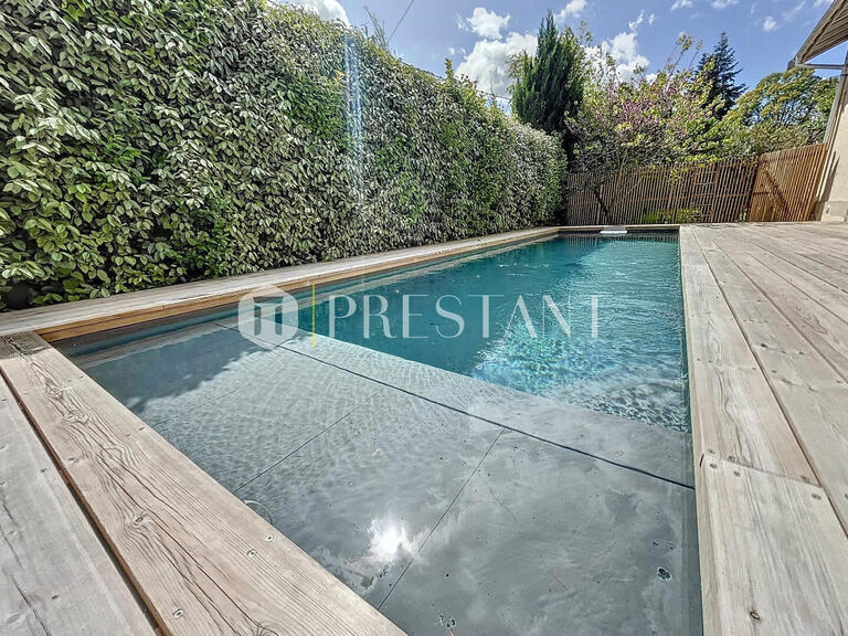 Maison Villenave-d'Ornon - 5 chambres - 240m²
