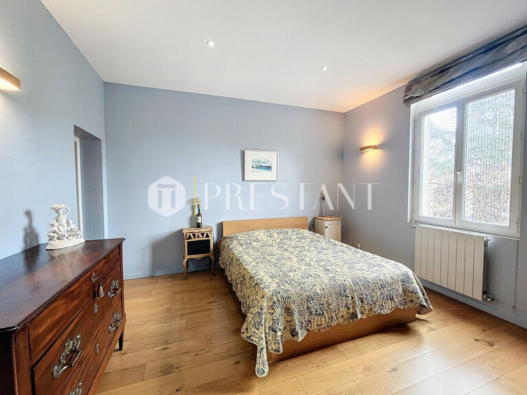 Maison Villenave-d'Ornon - 5 chambres - 240m²