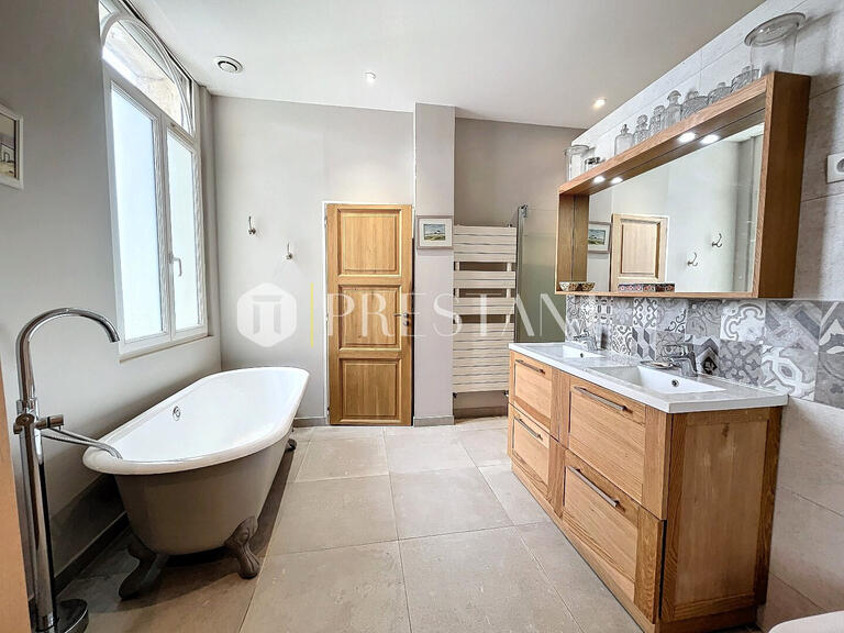 Maison Villenave-d'Ornon - 5 chambres - 240m²