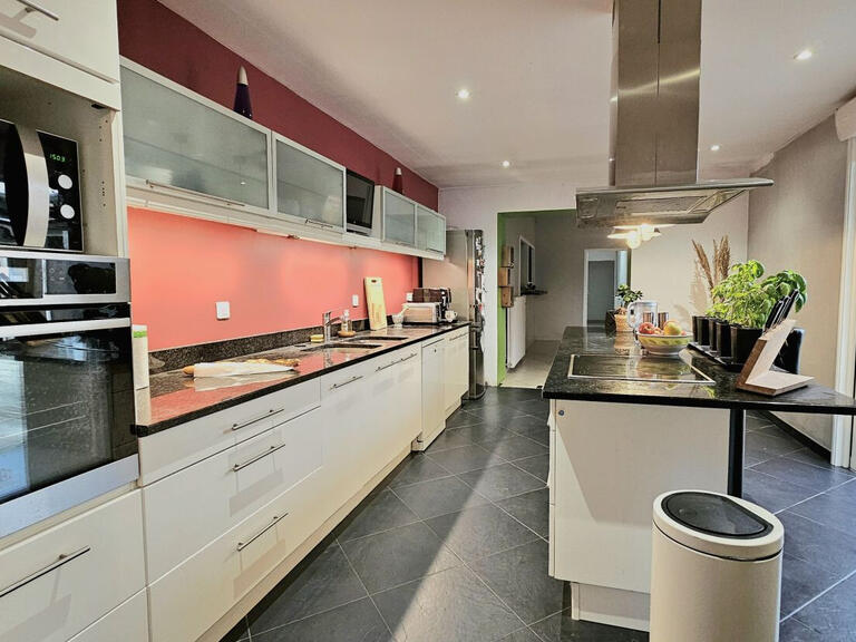Maison Villenave-d'Ornon - 178m²