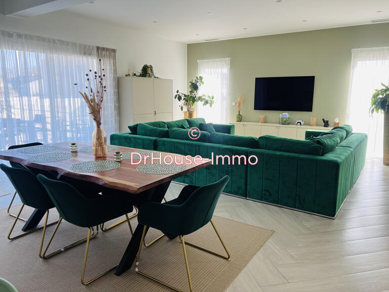 Villa Villenave-d'Ornon - 5 bedrooms - 190m²