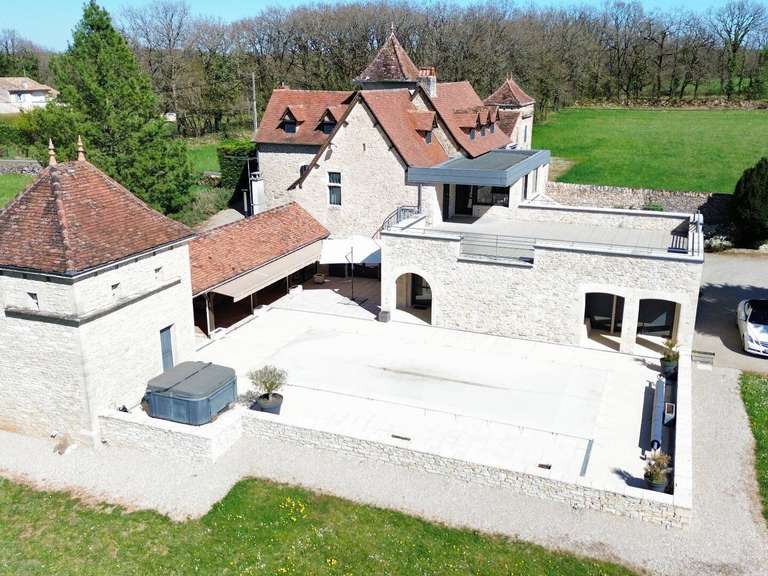House Villeneuve - 4 bedrooms - 250m²