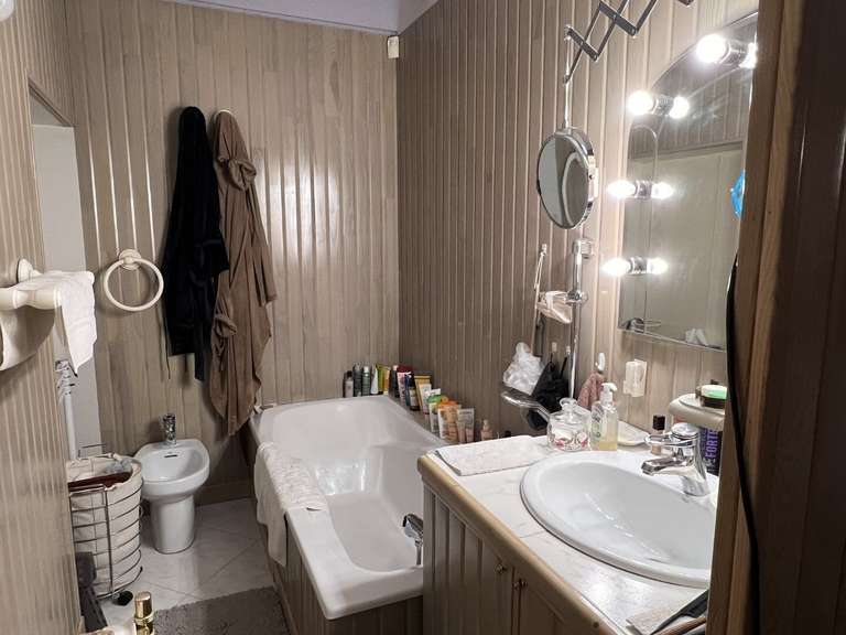 House Villeneuve - 4 bedrooms - 250m²