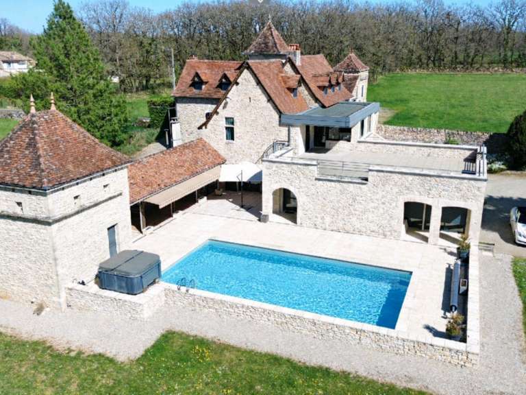 Propriété Villeneuve - 4 chambres - 250m²