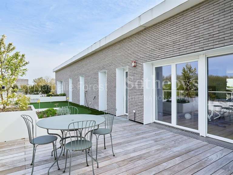 Appartement Villeneuve-d'Ascq - 3 chambres - 176m²