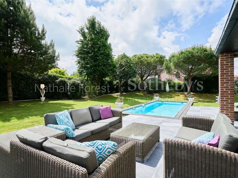 Maison Villeneuve-d'Ascq - 4 chambres - 238m²